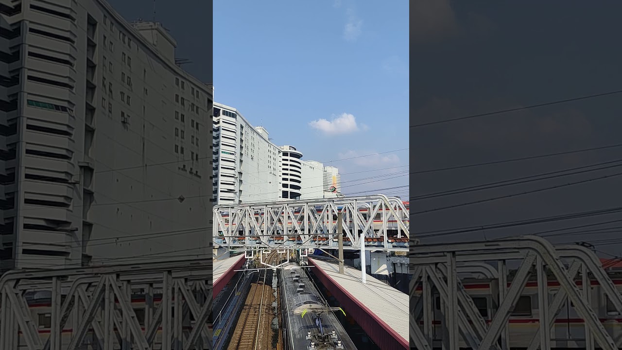 Semua indah tergantung sudut mana yang kita nikmati. Yuks jalan sekarang aja.